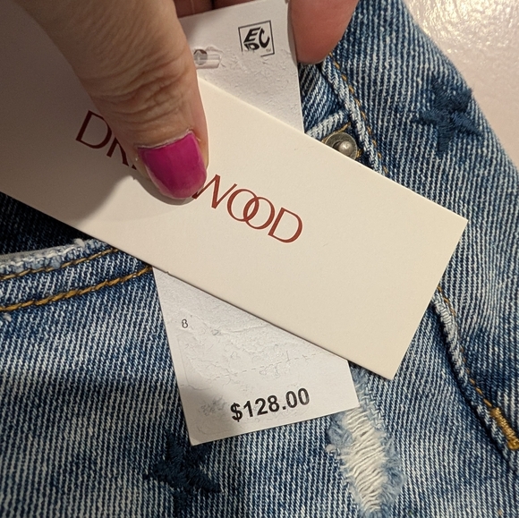 Driftwood Embroidered Stars Bermuda Shorts Size 31 New With Tags - Picture 5 of 9